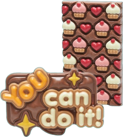 Chocoladetablet met hartjes en cupcakes, naast een chocoladeplaat met de tekst you can do it